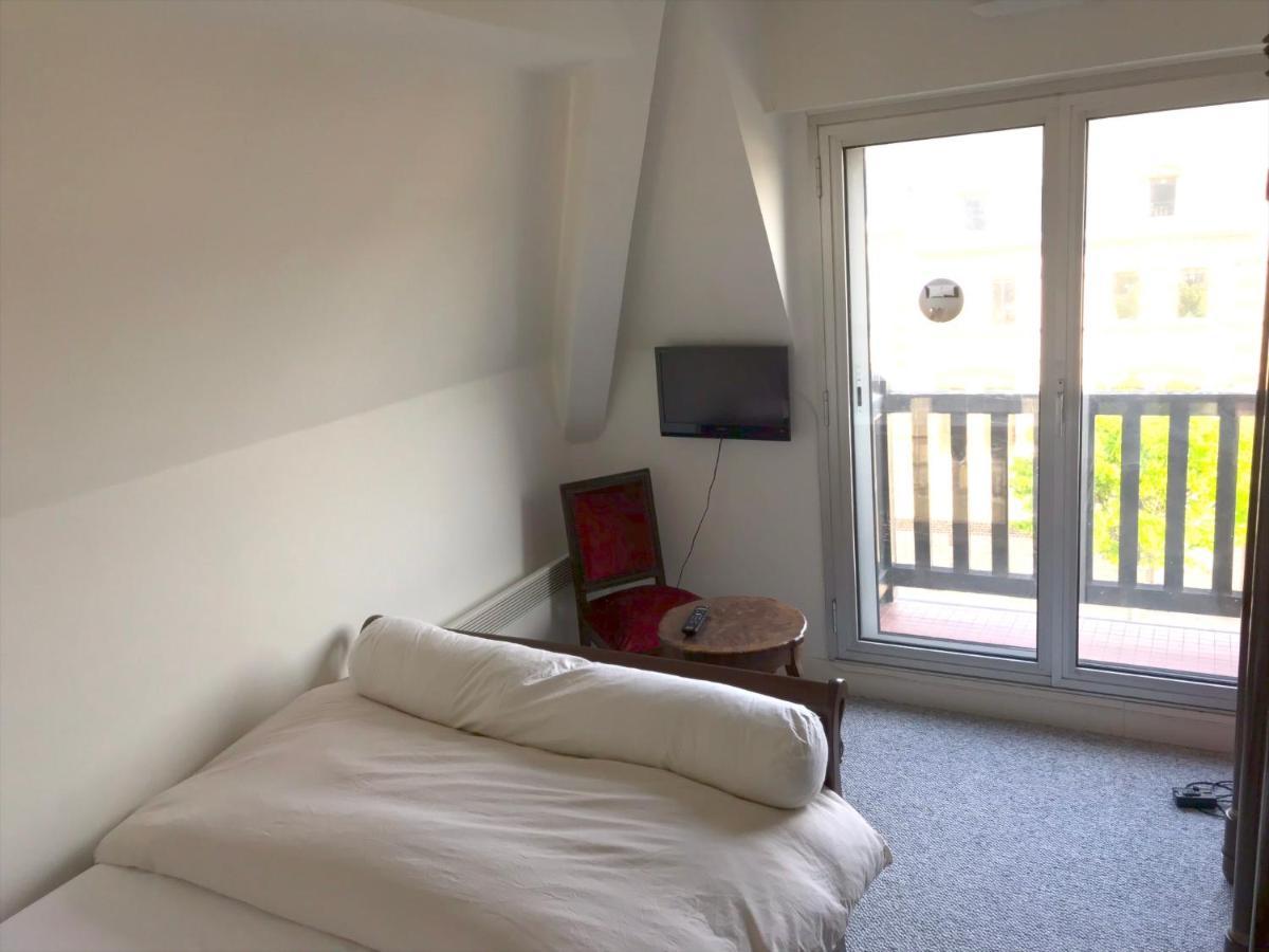 Appartement 3 Chambres Avec Roof Top A 5 Mn De La Plage Deauville Exterior photo